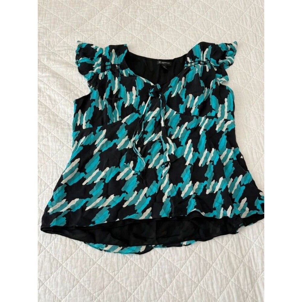 I.N.C. 100% silk blue black abstract floral flutter sleeve  blouse 22w